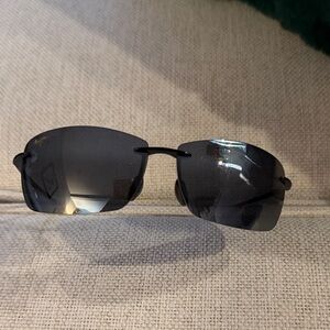 Maui Jim Black Sunglasses